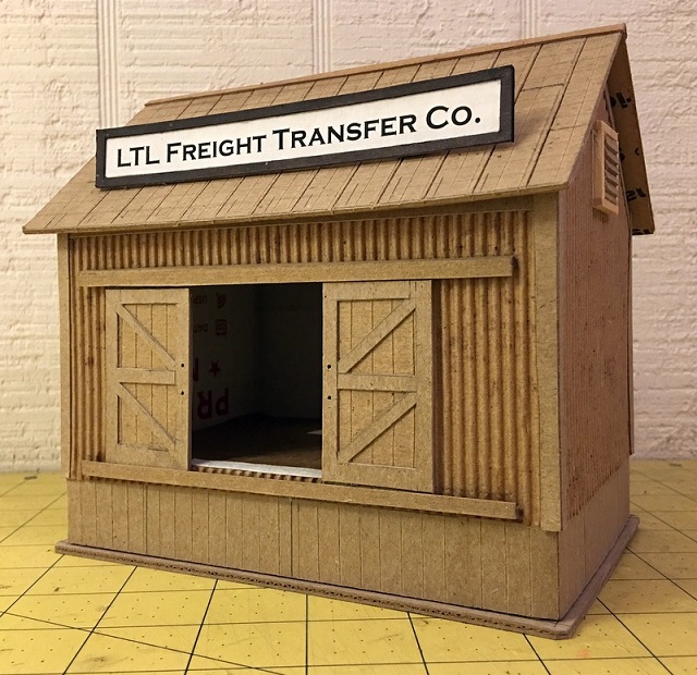 TLT-FREIGHT-TRANSFER-CO-TRACK-SIDE.JPG