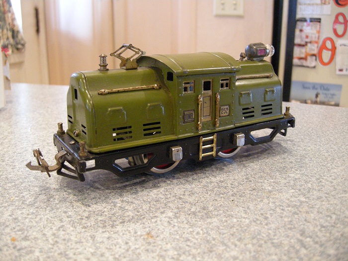 A Lionel 252 in olive green.