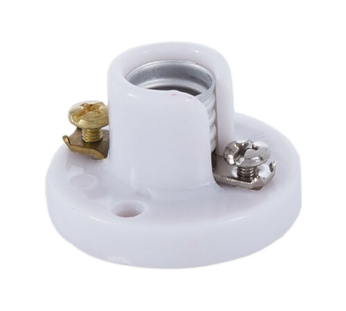 Cleat socket