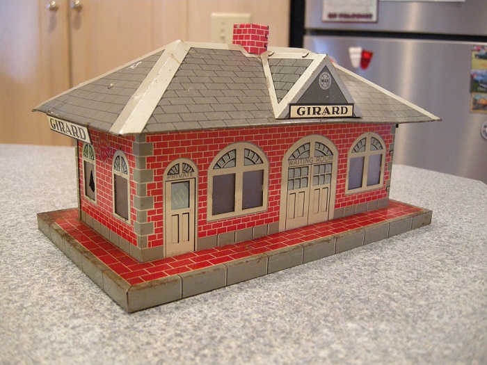 Marx Girard station